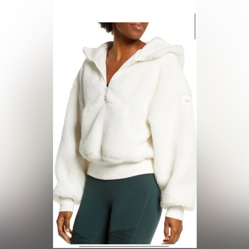 Alo Yoga Sherpa Cropped Hoodie